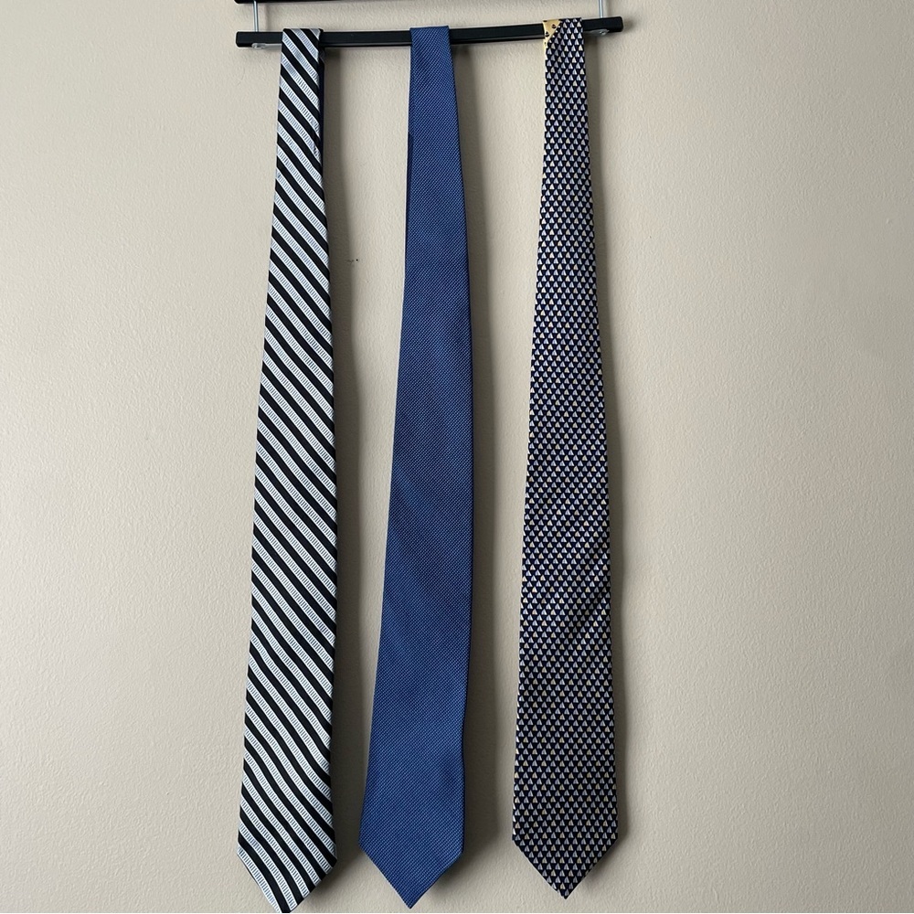 VINTAGE TOMMY HILFIGER Silk Men’s Tie-Set of 3
